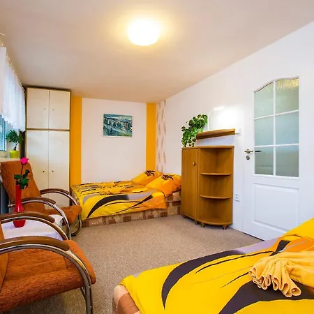Apartman Bulusek